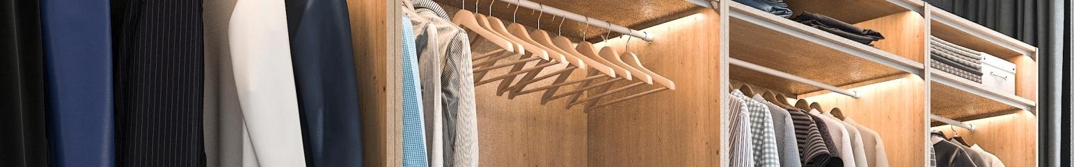 Kleiderschrank mit dem Möbelplaner designen Kleiderschrank mit viel Stauraum
